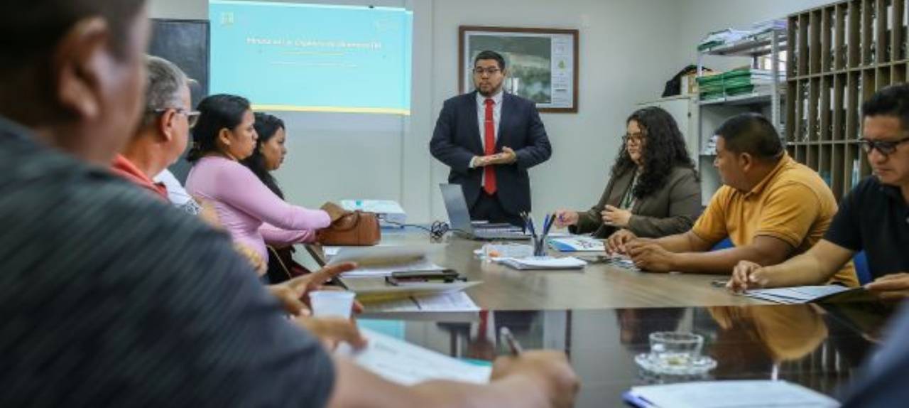 AGOSTO DOURADO Leis estaduais incentivam o aleitamento materno em Roraima