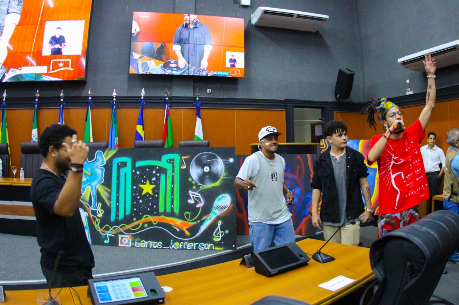 DANÇAS URBANAS CCJuv amplia atividades e abre matrículas para aulas gratuitas de hip-hop